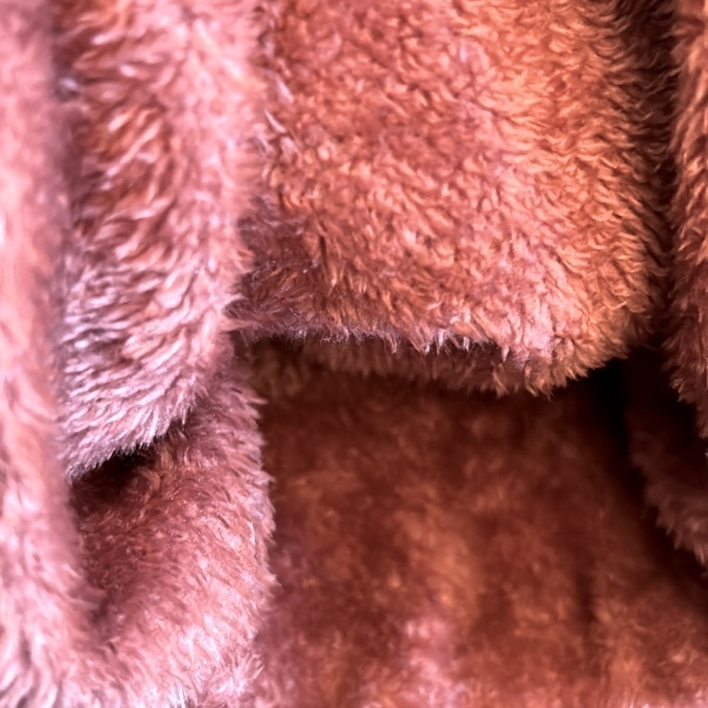 Pink Neck Warmer - Picture 2 of 6